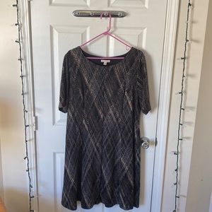 DB calf length tunic dress with zig zag pattern
